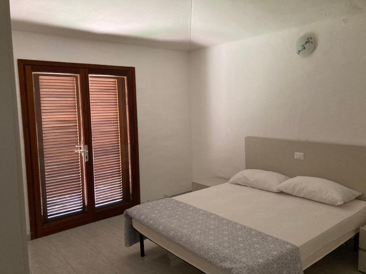 Residenze Gambaru Villa San Teodoro  Dış mekan fotoğraf